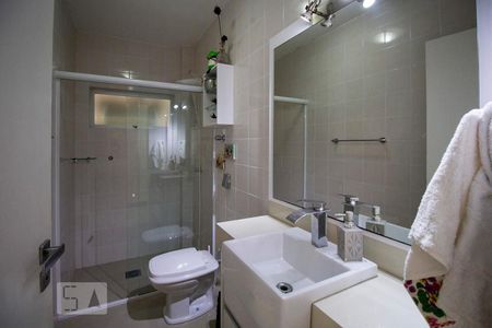 Apartamento para alugar com 110m², 3 quartos e 2 vagasBanheiro 02