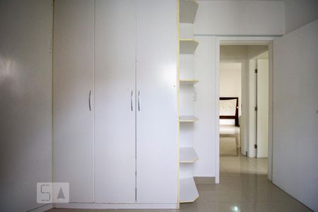 Apartamento para alugar com 110m², 3 quartos e 2 vagasQuarto 03