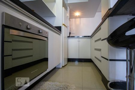 Cozinha de apartamento para alugar com 3 quartos, 110m² em Carvoeira, Florianópolis