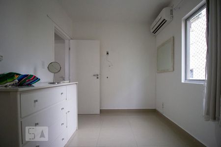 Apartamento para alugar com 110m², 3 quartos e 2 vagasQuarto 02