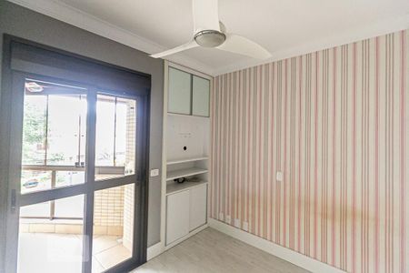 Apartamento à venda com 200m², 3 quartos e 5 vagas Apartamento à venda com 200m², 3 quartos e 5 vagasQuarto 1