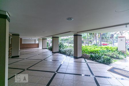 Apartamento à venda com 200m², 3 quartos e 5 vagas Apartamento à venda com 200m², 3 quartos e 5 vagasÁrea comum