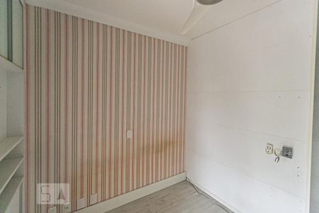 Apartamento à venda com 200m², 3 quartos e 5 vagas Apartamento à venda com 200m², 3 quartos e 5 vagasQuarto 1