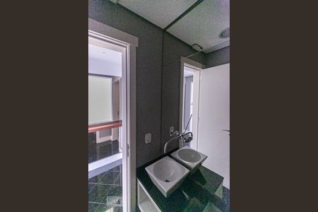 Apartamento à venda com 200m², 3 quartos e 5 vagas Apartamento à venda com 200m², 3 quartos e 5 vagasLavabo