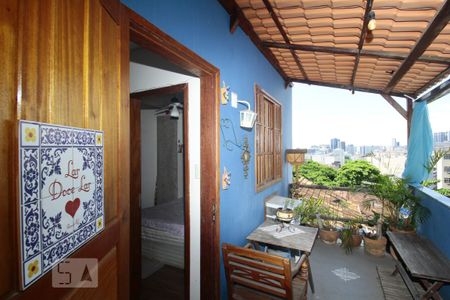 Casa para alugar com 140m², 2 quartos e sem vagaVaranda