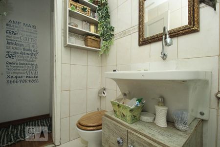 Casa para alugar com 140m², 2 quartos e sem vagaBanheiro 1