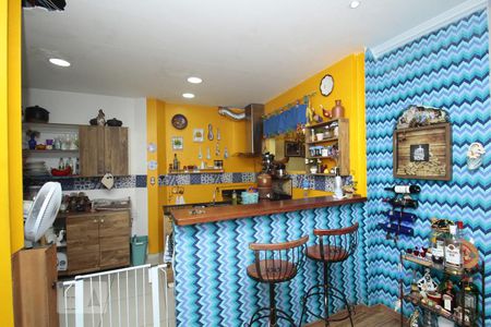 Cozinha de casa para alugar com 2 quartos, 140m² em Santa Teresa, Rio de Janeiro