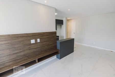 Sala de apartamento para alugar com 2 quartos, 71m² em Vila Ipojuca, São Paulo
