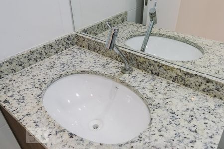 Apartamento para alugar com 71m², 2 quartos e 2 vagas Apartamento para alugar com 71m², 2 quartos e 2 vagasBanheiro 2 Pia