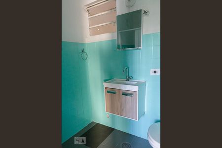 Banheiro de apartamento à venda com 1 quarto, 32m² em Bela Vista, São Paulo