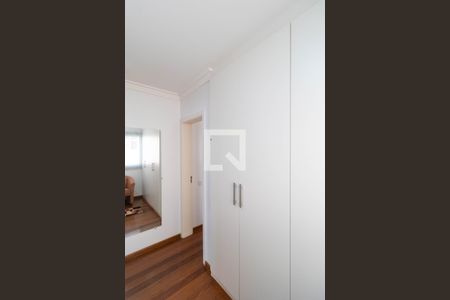 Apartamento para alugar com 62m², 1 quarto e 1 vaga Apartamento para alugar com 62m², 1 quarto e 1 vagaCloset da suíte