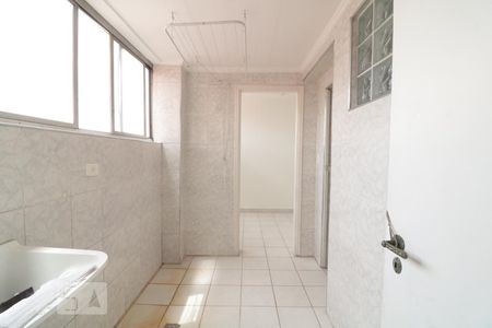 Apartamento à venda com 106m², 3 quartos e sem vagaArea de serviço 