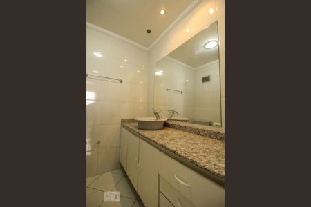 Banheiro de apartamento para alugar com 3 quartos, 92m² em Chora Menino, São Paulo