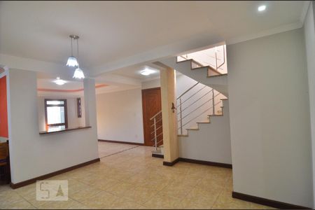 Casa à venda com 250m², 3 quartos e 2 vagasCopa/Sala de jantar