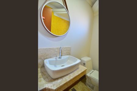 Lavabo de casa à venda com 3 quartos, 250m² em Estância Velha, Canoas