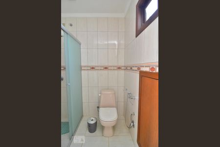 Casa à venda com 250m², 3 quartos e 2 vagasBanheiro Suíte
