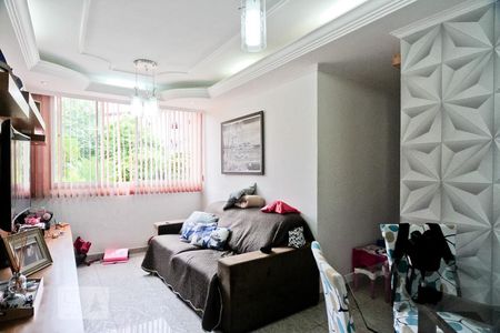Apartamento à venda com 70m², 3 quartos e 1 vagaSala