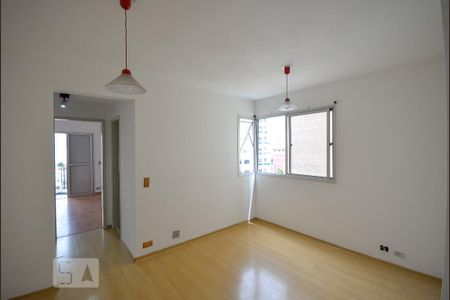 Sala de apartamento para alugar com 1 quarto, 45m² em Vila Mariana, São Paulo