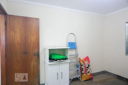 Casa à venda com 300m², 2 quartos e 2 vagasQuarto