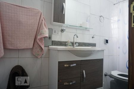 Casa à venda com 300m², 2 quartos e 2 vagasBanheiro