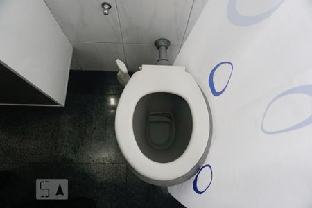 Casa à venda com 300m², 2 quartos e 2 vagasBanheiro