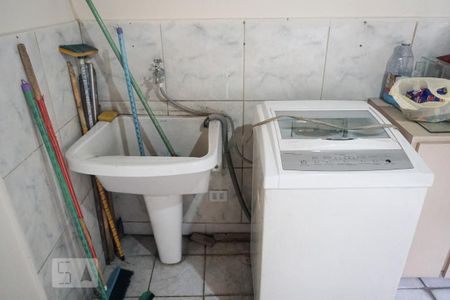 Casa à venda com 300m², 2 quartos e 2 vagasÁrea de Serviço