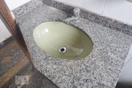 Casa à venda com 300m², 2 quartos e 2 vagasÁrea de Serviço