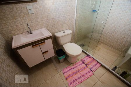Banheiro de casa à venda com 6 quartos, 315m² em Jardim Carioca, Rio de Janeiro