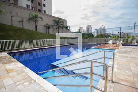 Apartamento para alugar com 41m², 2 quartos e 1 vaga Apartamento para alugar com 41m², 2 quartos e 1 vagaÁrea comum - Piscina