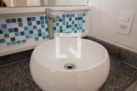 Apartamento para alugar com 41m², 2 quartos e 1 vaga Apartamento para alugar com 41m², 2 quartos e 1 vagaBanheiro