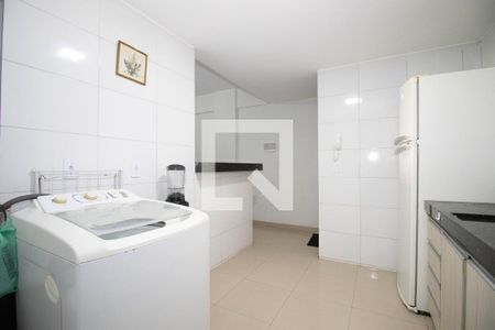 Apartamento para alugar com 55m², 2 quartos e sem vaga Apartamento para alugar com 55m², 2 quartos e sem vagaCozinha e Área de ServiçoCozinha e Área de Serviço