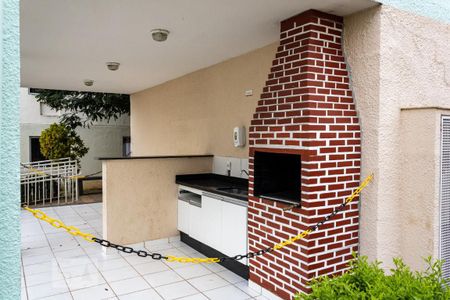Apartamento para alugar com 50m², 2 quartos e 1 vaga Apartamento para alugar com 50m², 2 quartos e 1 vagaÁrea comum - Churrasqueira