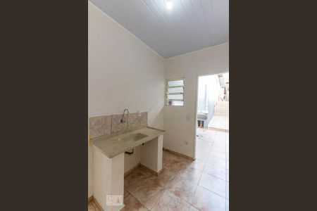 Casa para alugar com 45m², 1 quarto e sem vaga Casa para alugar com 45m², 1 quarto e sem vagaCozinha