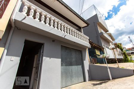 Casa para alugar com 45m², 1 quarto e sem vaga Casa para alugar com 45m², 1 quarto e sem vagaFachada