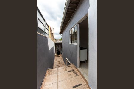 Casa para alugar com 45m², 1 quarto e sem vaga Casa para alugar com 45m², 1 quarto e sem vagaCorredor de Acesso
