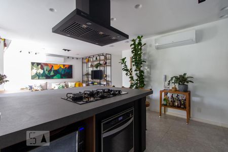 Apartamento para alugar com 178m², 2 quartos e 2 vagas Apartamento para alugar com 178m², 2 quartos e 2 vagasCozinha