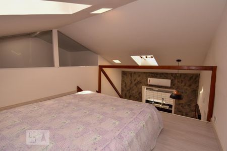 Quarto 1 de casa de condomínio para alugar com 2 quartos, 55m² em Vila Alzira, Guarujá