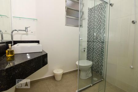 Casa de condomínio para alugar com 55m², 2 quartos e sem vaga Casa de condomínio para alugar com 55m², 2 quartos e sem vagaBanheiro