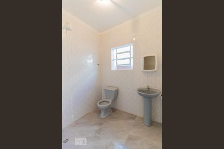 Casa à venda com 200m², 3 quartos e 1 vagaBanheiro