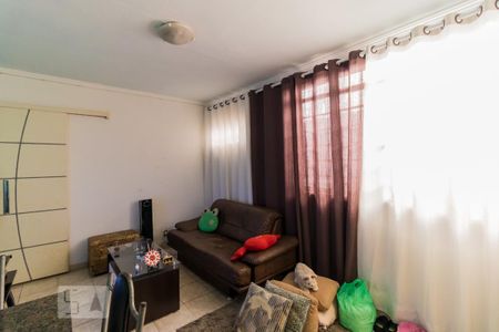 Casa à venda com 200m², 3 quartos e 1 vagaSala