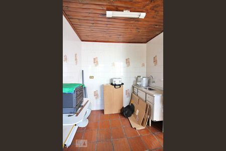 Casa à venda com 210m², 2 quartos e 2 vagasCozinha Edícula 