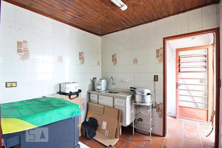 Casa à venda com 210m², 2 quartos e 2 vagasCozinha Edícula 