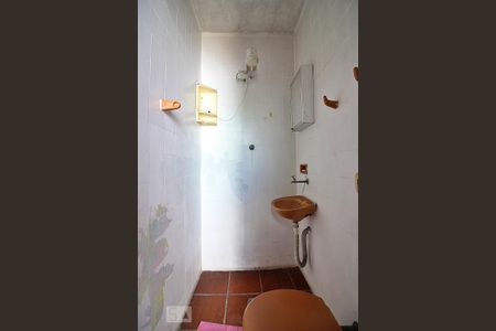 Casa à venda com 210m², 2 quartos e 2 vagasBanheiro Edícula 