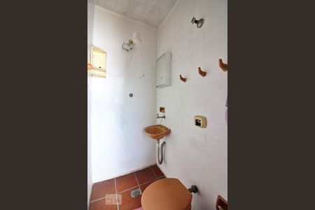 Casa à venda com 210m², 2 quartos e 2 vagasBanheiro Edícula 