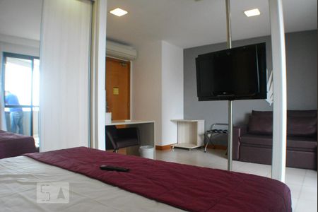Studio de apartamento para alugar com 1 quarto, 51m² em Caminho das Árvores, Salvador