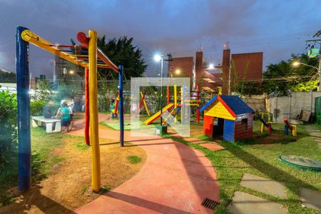 Apartamento à venda com 41m², 2 quartos e sem vagaÁrea Comum - Playground