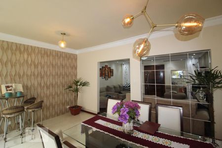 Sala jantar de casa à venda com 3 quartos, 300m² em Jardim Orlandina, São Bernardo do Campo