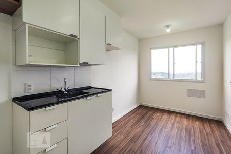 Cozinha de apartamento para alugar com 1 quarto, 26m² em Paraíso do Morumbi, São Paulo