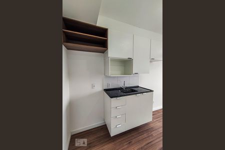 Cozinha de apartamento para alugar com 1 quarto, 26m² em Paraíso do Morumbi, São Paulo