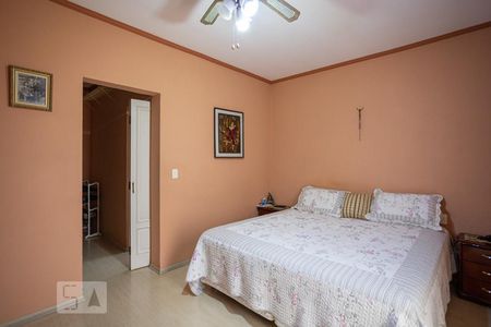 Suíte de casa à venda com 3 quartos, 213m² em Cipava, Osasco